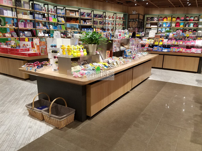 書(shū)店布局效果圖